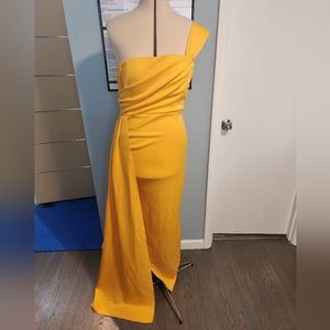 Miss Ord Yellow Dress